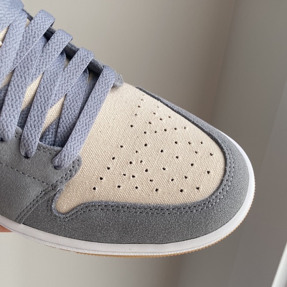 Air jordan 1 mid coconut milk - Picture 6 of 9